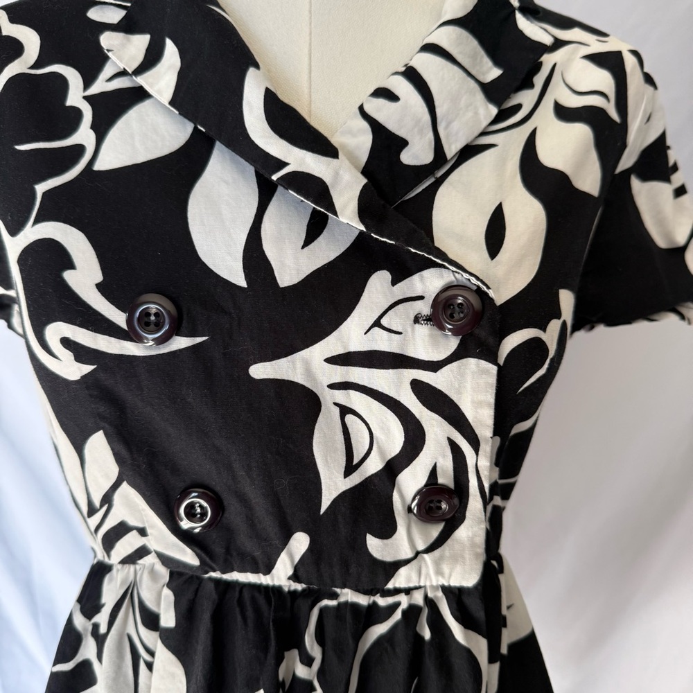 KK Korz Black & White Floral Short Sleeve Mini Dress – Size 6 - Picture 3 of 10
